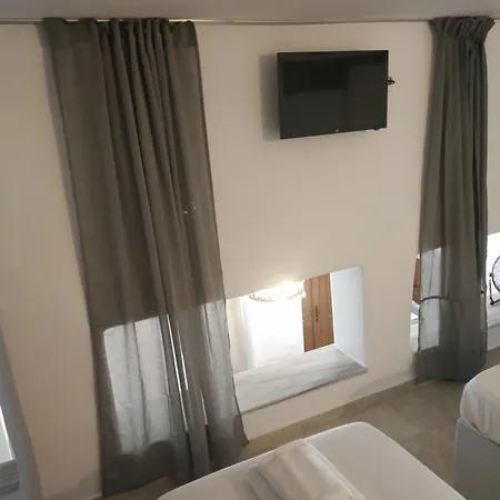 Apartman Giacomo Tinos, Cozy Maisonette In Town *
