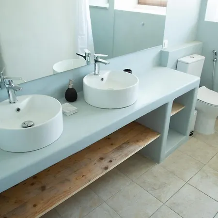 Giacomo Tinos, Cozy Maisonette In Town *